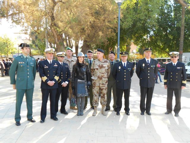 Más de mil alumnos visitan hoy el campamento instalado en el Malecón dedicado a las misiones internacionales - 1, Foto 1