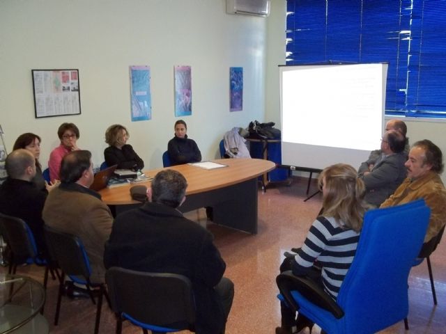 Asociadas de ASEMOL se benefician de las ventajas del proyecto Athena para jóvenes emprendedoras, Foto 1