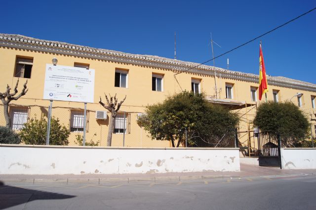 El Ayuntamiento cede al Ministerio del Interior unas dependencias en el Instituto Viejo para el traslado provisional del Cuartel de la Guardia Civil, Foto 3