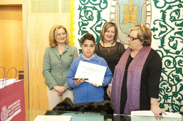 Los ganadores del Concurso Escolar de Carnaval, orgullosos de sus trabajos - 1, Foto 1