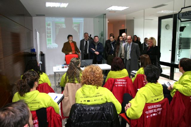 El Taller de Empleo dinamiza la Vía Verde y ayuda a la inserción laboral, según el director del SEF - 3, Foto 3