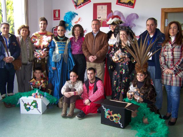 Don Carnal y Doña Cuaresma recogen las 'Armas' para su gran Batalla de Cascarones - 1, Foto 1