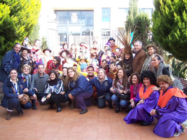 Don Carnal y Doña Cuaresma recogen las 'Armas' para su gran Batalla de Cascarones - 2, Foto 2