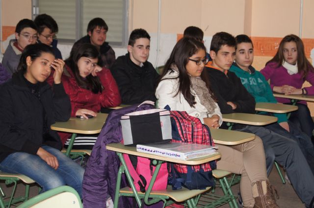 Los alumnos del IES Prado Mayor ponen en marcha la revista digital La Tortuga Mora - 1, Foto 1