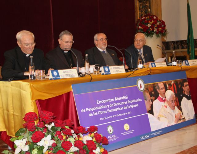 La UCAM inaugura el Encuentro Mundial de Responsables y Directores Espirituales de las Obras Eucarísticas de la Iglesia - 1, Foto 1