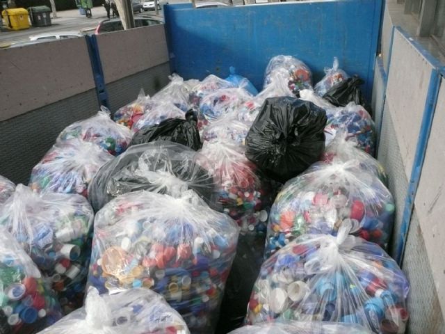 Implica2 recoge más de media tonelada de Tapones Solidarios - 2, Foto 2