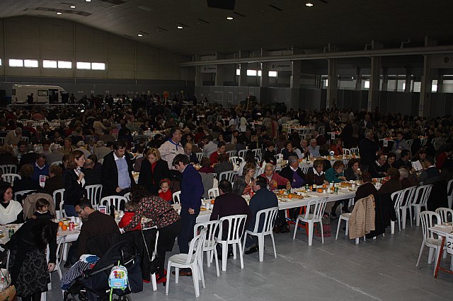 Más de 1700 personas se reúnen en XII Paella solidaria de Torre-Pacheco para apoyar a una cooperativa de agricultores en Camerún - 1, Foto 1