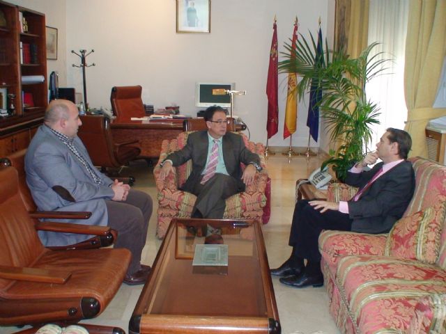 El Alcalde de Bullas visita al Delegado del Gobierno en Murcia, Joaquín Bascuñana - 1, Foto 1