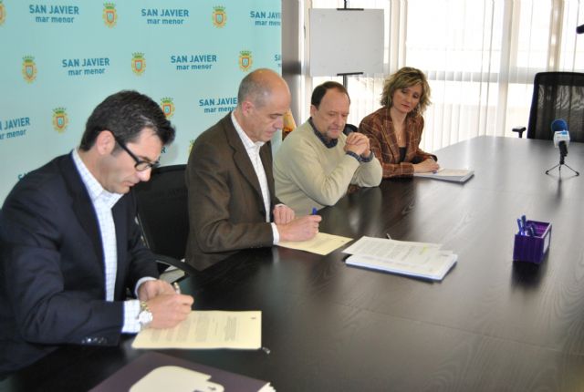 Medio Ambiente y Reinicia hacen de San Javier un municipio puntero en la gestión de los residuos eléctricos y electrónicos - 1, Foto 1