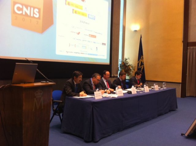 El Alcalde de Molina de Segura y Vicepresidente de la Comisión de Sociedad de la Información y Nuevas Tecnologías de la FEMP participa en el II Congreso Nacional de Interoperabilidad y Seguridad que se celebra en Madrid - 1, Foto 1