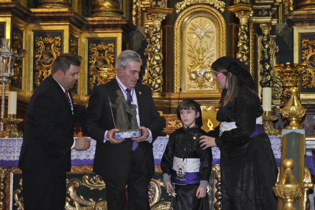 Presentación del cartel anunciador, la revista y el nombramiento del Nazareno de Honor 2012 - 1, Foto 1