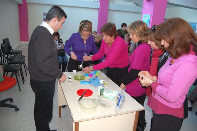 Las torreñas aprenden a elaborar productos con aloe vera - 3, Foto 3