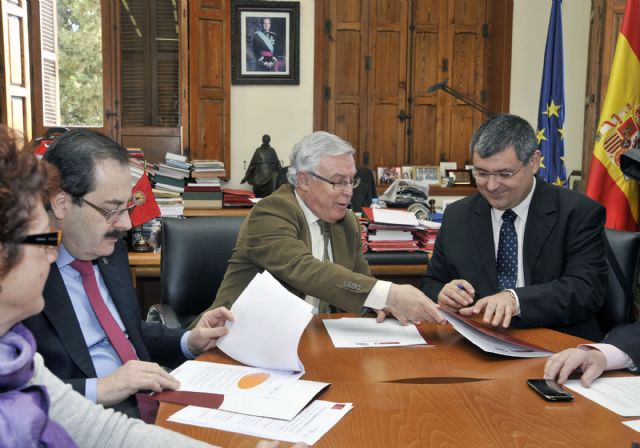 La Universidad de Murcia realizará acciones formativas en materia de privacidad y protección de datos - 4, Foto 4