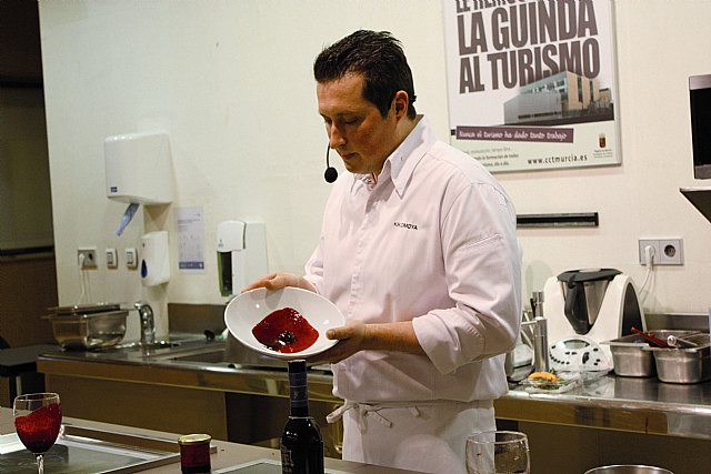 Una veintena de institutos de Secundaria de la Región participan en el concurso internacional de robótica ´First Lego League´ - 1, Foto 1