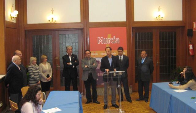 El Alcalde y el Consejero impulsan la declaración de Interés Turístico Internacional para el Bando de la Huerta - 2, Foto 2