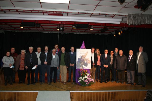 Nuestro Padre Jesús Nazareno protagoniza el cartel de Semana Santa 2012 - 2, Foto 2