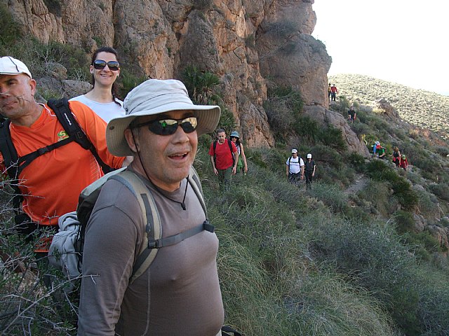 El club senderista de Totana realiz una ruta desde la Azoha hasta Cala Cerrada - 8