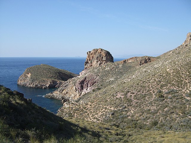 El club senderista de Totana realiz una ruta desde la Azoha hasta Cala Cerrada - 9