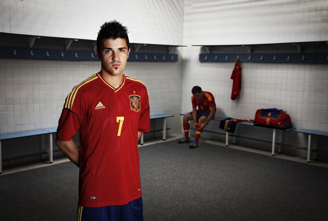 David Villa graba un vídeo de apoyo a D’Genes y Feder con motivo del Día Mundial de las Enfermedades Raras - 1, Foto 1