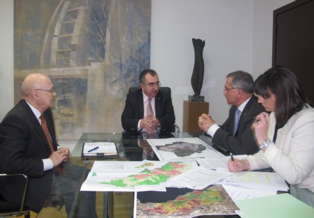 Bartolomé Hernández: 'Desbloquear el Plan General de Ordenación Urbana es fundamental para el desarrollo de Águilas' - 1, Foto 1