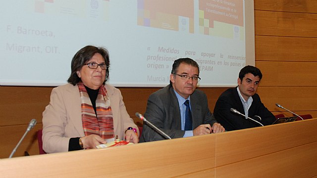 Una guía orienta a los senegaleses residentes en la Región que quieran iniciar el retorno productivo a su país - 1, Foto 1