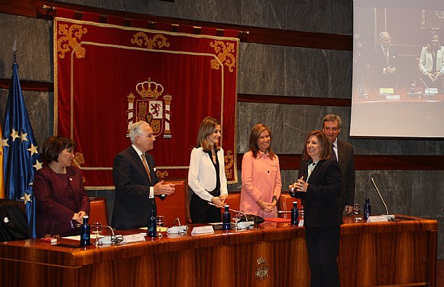 La Federación Española de Enfermedades Raras premia al hospital Virgen de la Arrixaca - 1, Foto 1