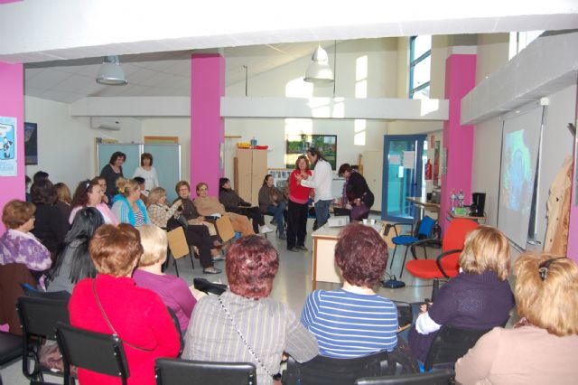 Un taller de inteligencia emocional para las mujeres de Las Torres de Cotillas - 2, Foto 2