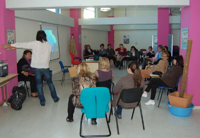 Un taller de inteligencia emocional para las mujeres de Las Torres de Cotillas - 3, Foto 3