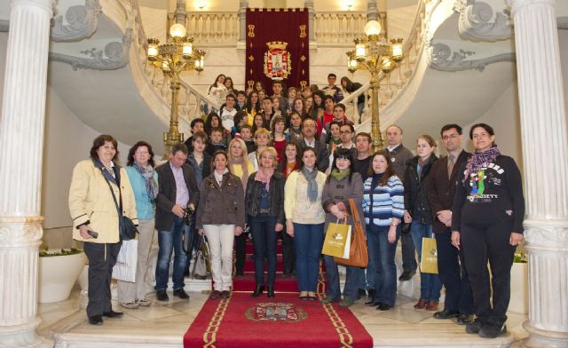 El IES Los Molinos hace de anfitrión de sus colegas extranjeros del Programa Comenius - 1, Foto 1