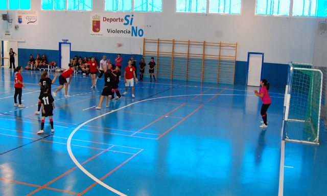 Derbi en la jornada de balonmano escolar en Las Torres de Cotillas - 1, Foto 1
