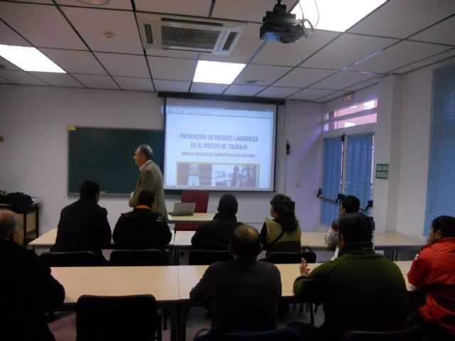 Empleo pone en marcha dos nuevos cursos de ingls y de prevencin de riesgos laborales, Foto 2