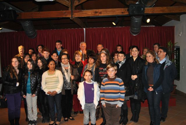 La Escuela Municipal de Pintura inaugura exposición con obra de 45  alumnos - 1, Foto 1