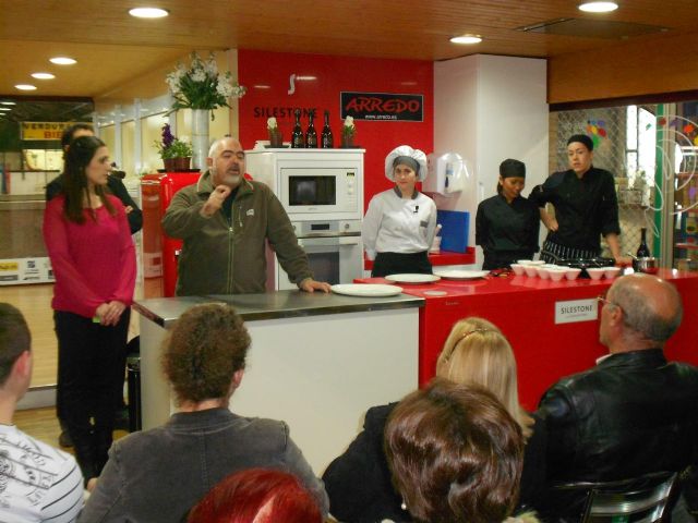 Cocina española y noruega para el Día Internacional de las Mujeres - 1, Foto 1