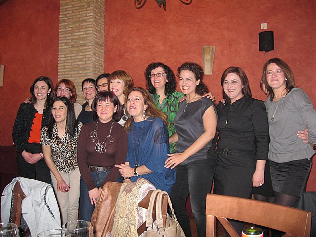 Las alumnas de la promocin 1984-1985 del Colegio 