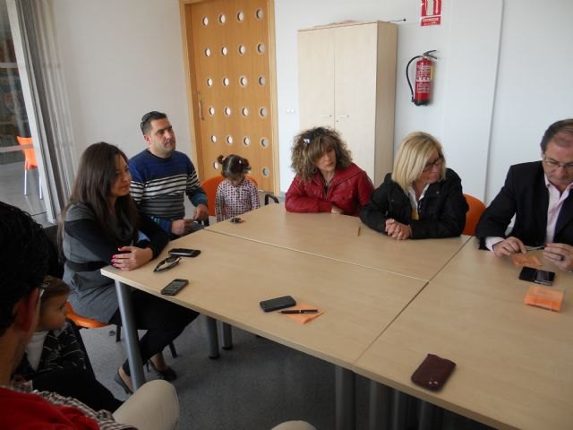 El equipo de gobierno realiza una convivencia con todas las personas de la candidatura del PP de las elecciones municipales, Foto 1