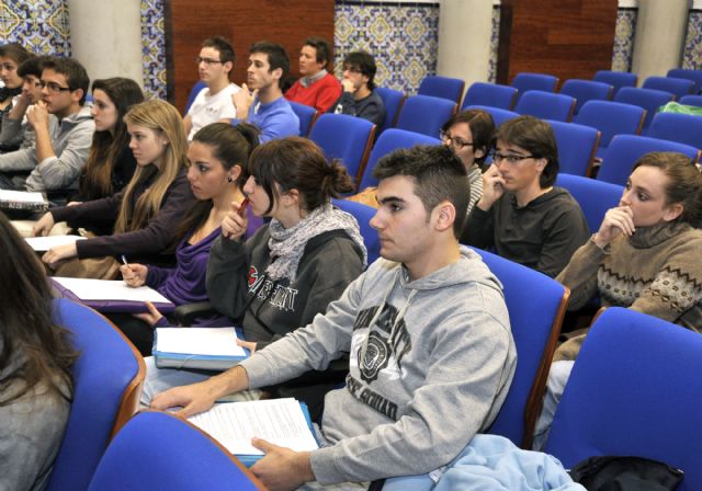 La Universidad de Murcia analiza la reforma laboral - 1, Foto 1
