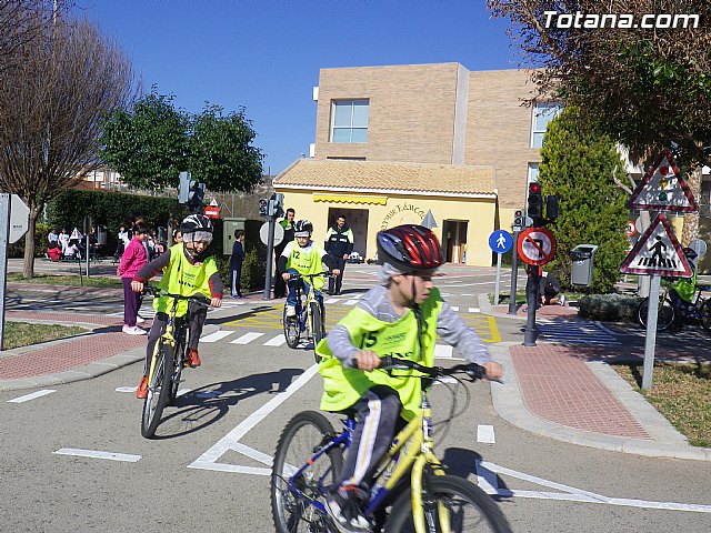 La concejala de Seguridad Ciudadana y Emergencias retoma el programa de Educacin Vial - 3