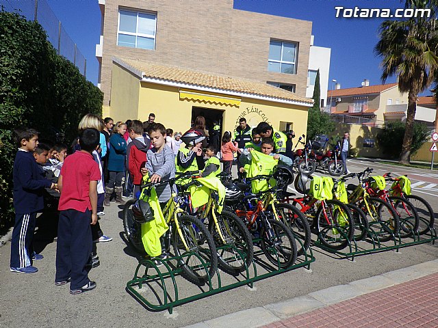 La concejala de Seguridad Ciudadana y Emergencias retoma el programa de Educacin Vial - 11