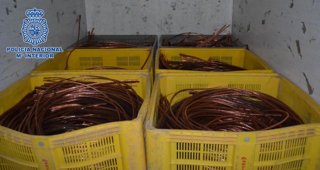 La Policía Nacional detiene a seis personas y se incauta de más de tres toneladas de cobre robado - 2, Foto 2