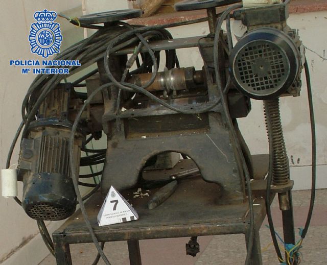 La Policía Nacional detiene a seis personas y se incauta de más de tres toneladas de cobre robado - 3, Foto 3