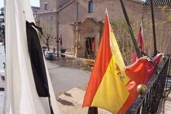La alcaldesa decreta dos días de luto oficial por el fallecimiento del ex concejal y antiguo presidente de Proinvitosa, José Antonio Valverde Reina - 1, Foto 1