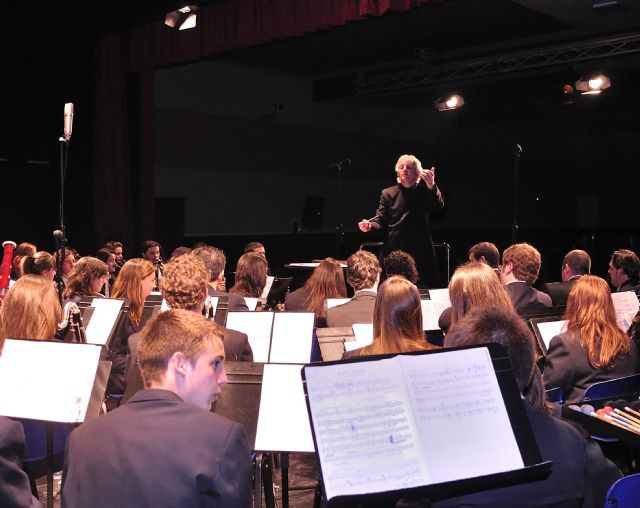 Van der Roost, director por un día de la Agrupación Musical Juvenil de Cabezo de Torres - 2, Foto 2