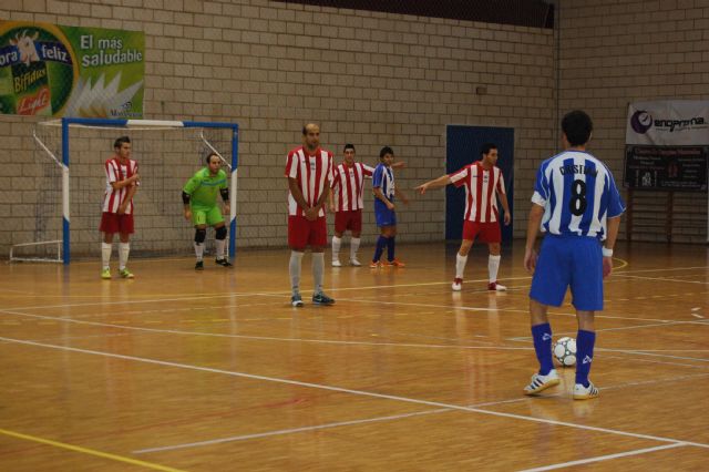 La  victoria del líder en Motril refuerza su liderato - 2, Foto 2