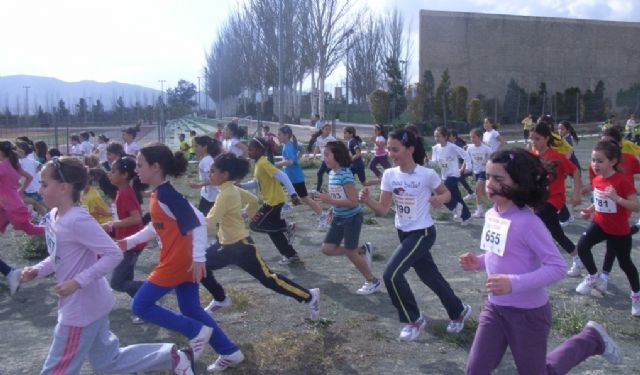 Un total de 26 escolares de Totana participaron en la final regional de campo a través benjamín y alevín de deporte escolar - 1, Foto 1