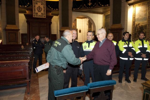 Engalanan a la Caridad con motivo de la novena - 4, Foto 4