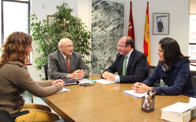 El Alcalde se reúne con el director general de Medio Ambiente para planificar nuevas medidas destinadas a la protección de los espacios naturales del municipio - 1, Foto 1