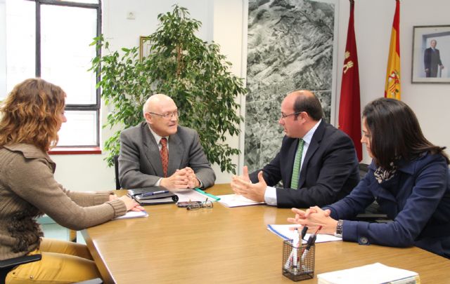 El Alcalde se reúne con el director general de Medio Ambiente para planificar nuevas medidas destinadas a la protección de los espacios naturales del municipio - 2, Foto 2