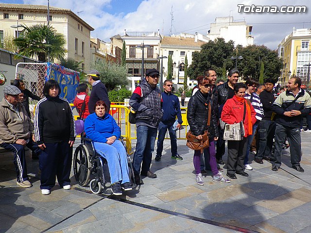 Ms de trescientos escolares participan en las actividades del Da contra el Racismo - 9