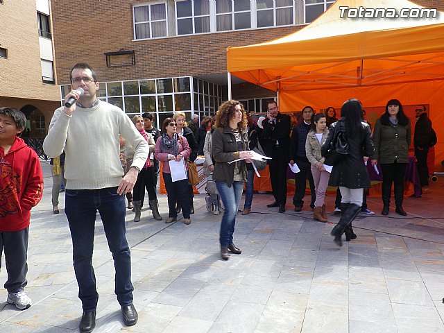 Ms de trescientos escolares participan en las actividades del Da contra el Racismo - 18