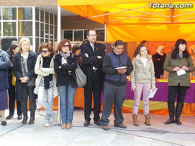 Ms de trescientos escolares participan en las actividades del Da contra el Racismo - 25